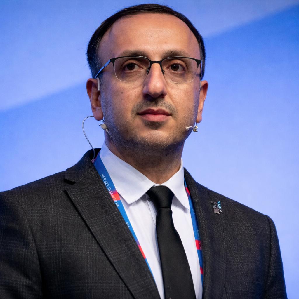 m_ünal.jpeg